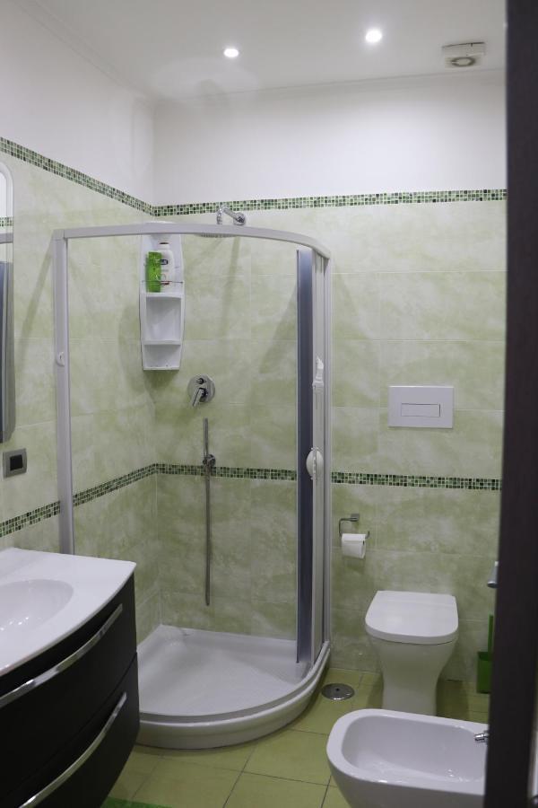B&B Francesco Fly Naples Luaran gambar